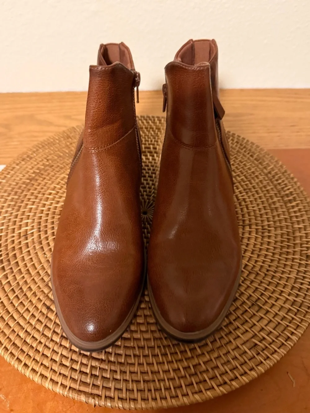 Women’s Tan  Brown Leather Ankle Boots‎ - Classic Side Zip